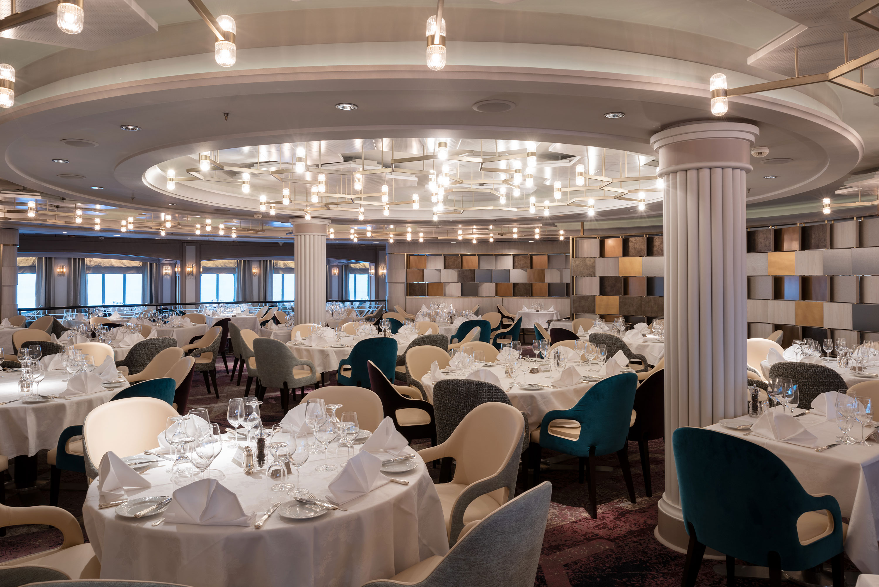 Crystal Cruises - Crystal Serenity - Waterside Restaurant 2.jpg
